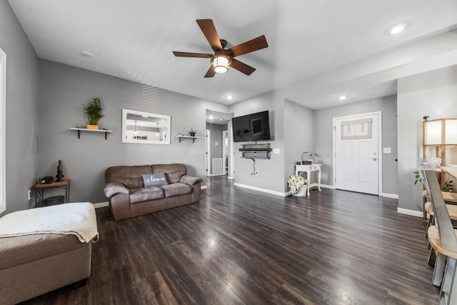 living area with recessed lighting, baseboards, a ceiling fan, and wood finished floors