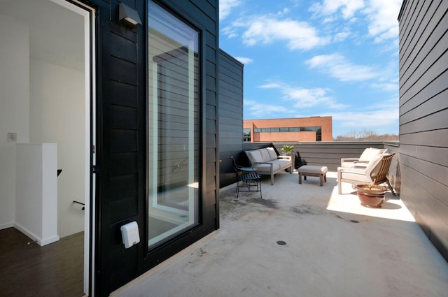 balcony featuring an outdoor living space