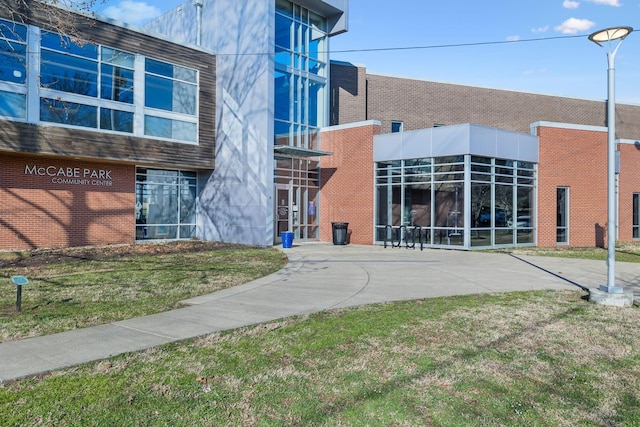 view of building exterior