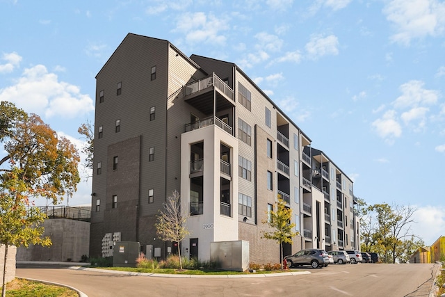 view of building exterior