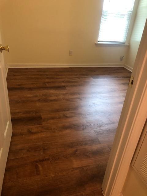 510 Mckean Dr, Smyrna, TN 37167 - unfurnished room with dark wood-style floors and baseboards