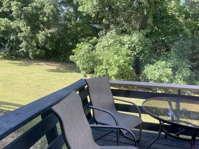 1239 N Graycroft Ave, Madison, TN 37115 - wooden deck with a yard
