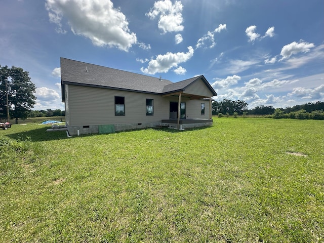 238 Thacker Rd, Grimsley, TN 38565 - rear view of property featuring crawl space and a lawn