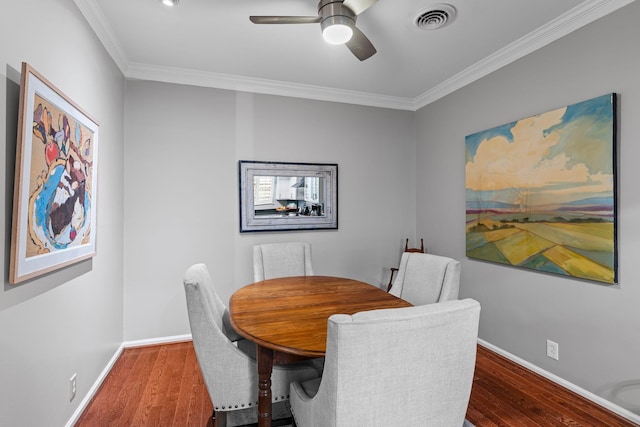 401 Bowling Ave Unit 31, Nashville, TN 37205 - dining area with visible vents, ornamental molding, a ceiling fan, wood finished floors, and baseboards