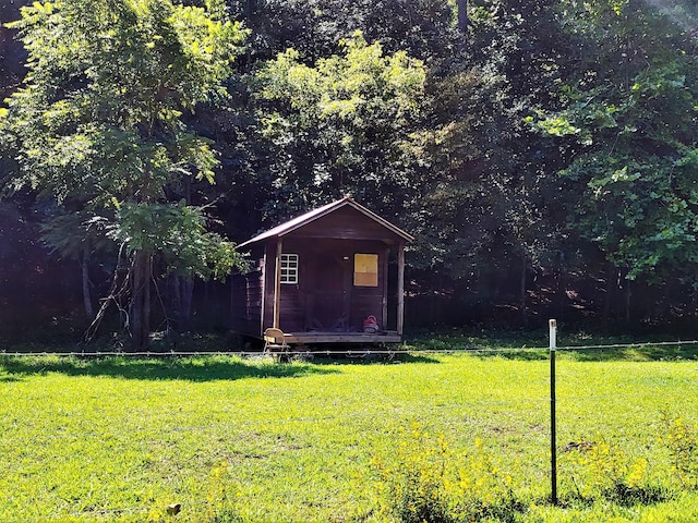 6704 Rockhouse Rd, Linden, TN 37096