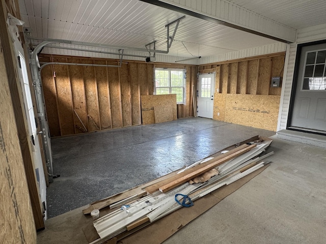 530 S Oak St, Hohenwald, TN 38462 - garage with a garage door opener
