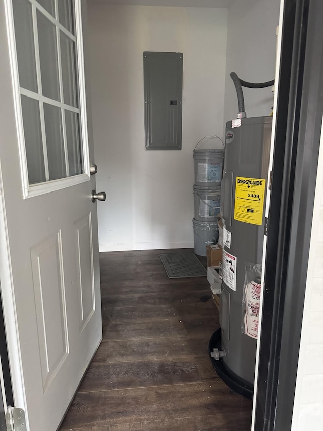 530 S Oak St, Hohenwald, TN 38462 - utilities with electric panel and water heater
