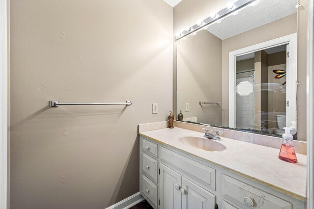1712 Lake Grassland W, Gallatin, TN 37066 - bathroom with vanity
