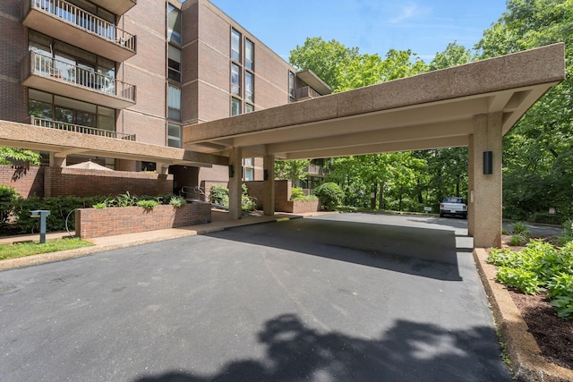 155 Harpeth Trace Smt, Nashville, TN 37221 - view of parking / parking lot