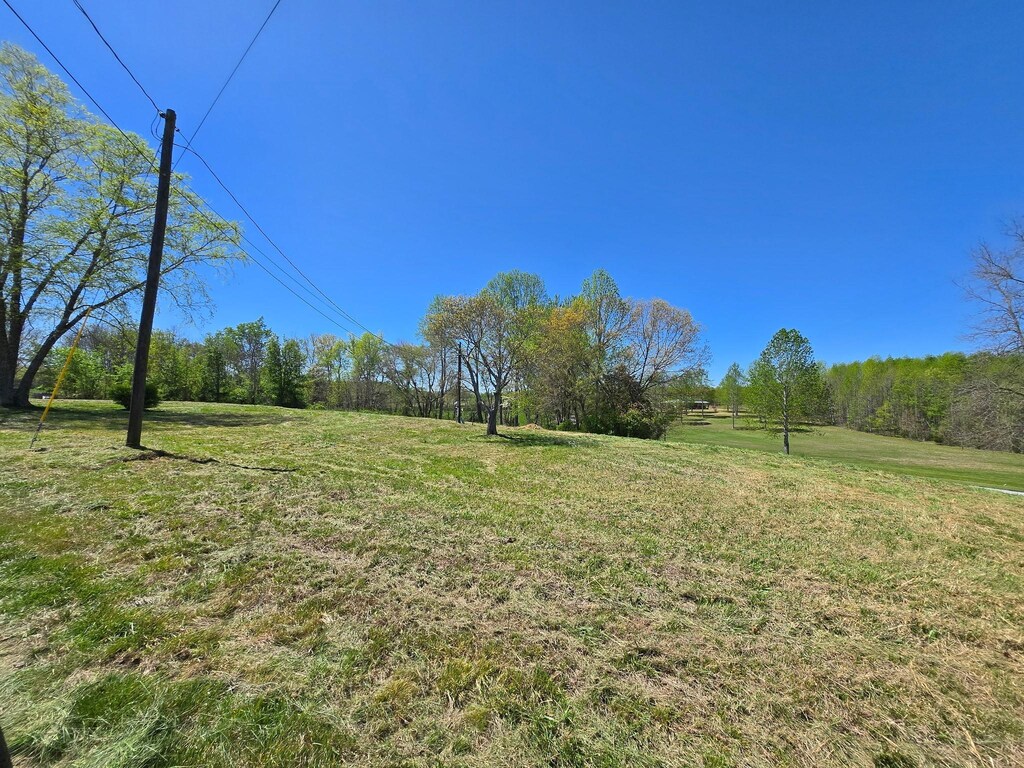 2439 Bethany Rd, Mcminnville, TN 37110 - photo 2
