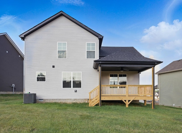 151 Cardinal Crk, Clarksville, TN 37040 - rear view of property with a ceiling fan, a yard, central air condition unit, and a shingled roof