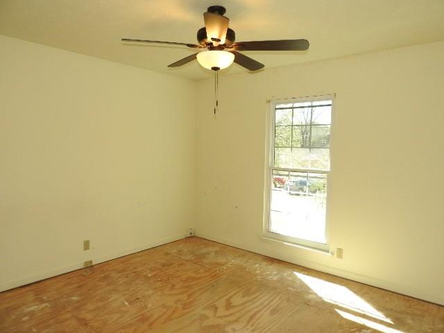 203 Valleydale St, Smyrna, TN 37167 - empty room featuring a ceiling fan