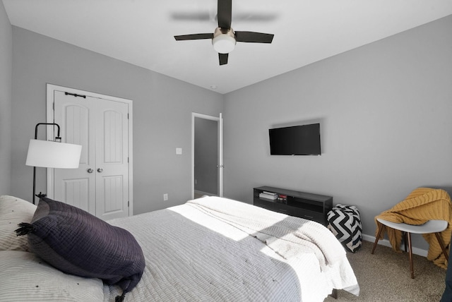 1044 Thrasher Dr, Clarksville, TN 37040 - bedroom with carpet flooring, baseboards, a closet, and ceiling fan