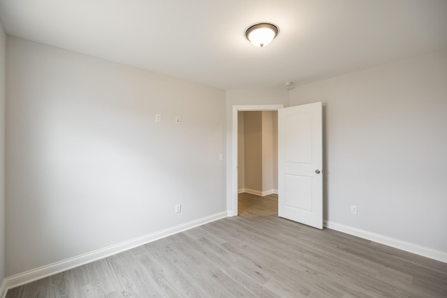 158 Oasis Dr, La Vergne, TN 37086 - spare room with baseboards and light wood-style flooring