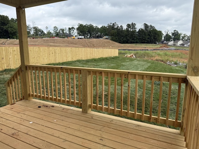 180 Cardinal Crk, Clarksville, TN 37040 - view of wooden terrace
