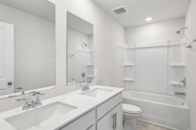 708 Brody Ct, Antioch, TN 37013 - full bath featuring double vanity, washtub / shower combination, and recessed lighting