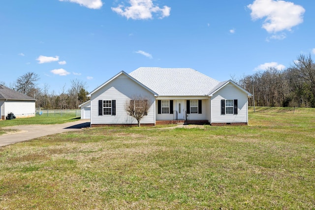 ranch-style house with crawl space, driveway, and a front yard
