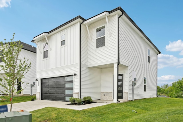 4228 Skyridge Dr, Nashville, TN 37207 - view of front of home featuring an attached garage, a front yard, driveway, and board and batten siding