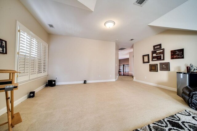 908 Plantation Blvd, Gallatin, TN 37066 - living area featuring carpet, visible vents, and baseboards