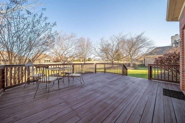 908 Plantation Blvd, Gallatin, TN 37066 - wooden terrace with a lawn