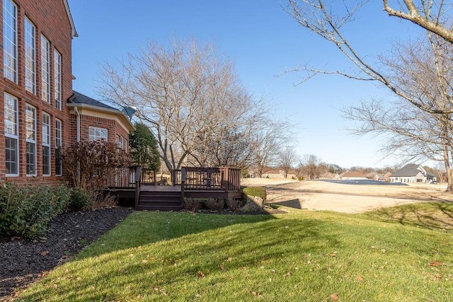 908 Plantation Blvd, Gallatin, TN 37066 - view of yard with a deck