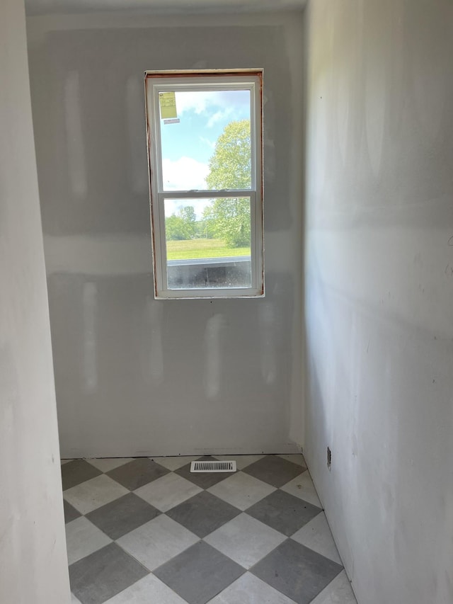 1513 Garners Creek Rd, Dickson, TN 37055 - view of spare room