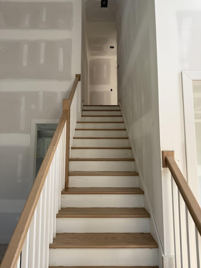 1513 Garners Creek Rd, Dickson, TN 37055 - view of stairs