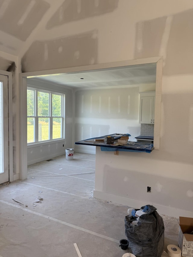 1513 Garners Creek Rd, Dickson, TN 37055 - kitchen with white cabinets