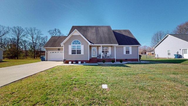 view of front of home featuring a shingled roof, a front lawn, a garage, crawl space, and driveway