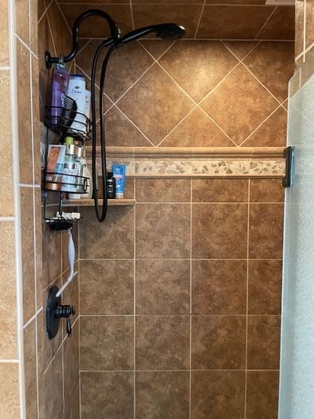 details with a shower stall