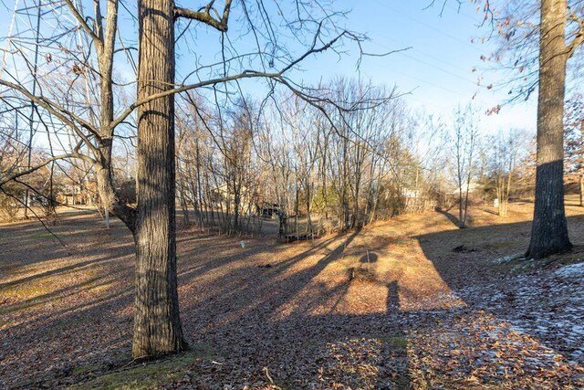 Listing photo 2 for 1065 Tanglewood Dr, Cookeville TN 38501