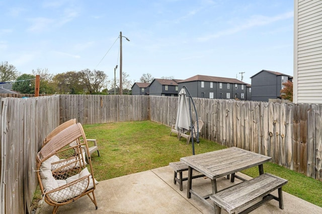 4009B Indiana Ave, Nashville, TN 37209 - view of yard with a fenced backyard, outdoor dining area, and a patio