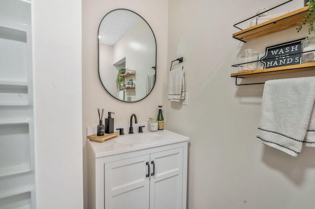 3355 Clearwater Dr, Clarksville, TN 37042 - bathroom featuring vanity