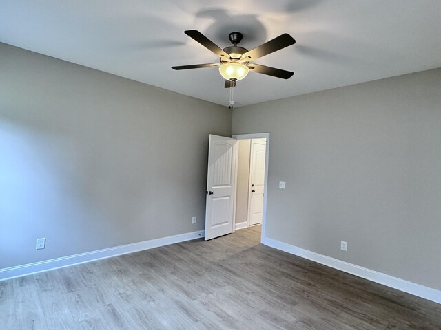 443 Generosity Way, Smyrna, TN 37167 - spare room with a ceiling fan, wood finished floors, and baseboards