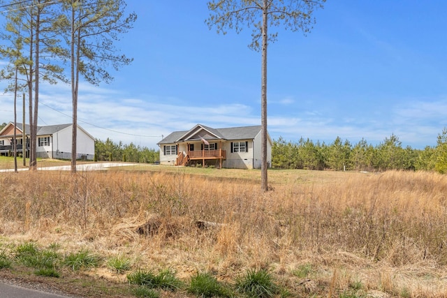2619 Prospect Rd, Dalton, GA 30721 - view of front facade featuring crawl space