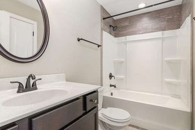 1033 Garner Hills Dr, Clarksville, TN 37042 - bathroom with vanity, toilet, and bathtub / shower combination