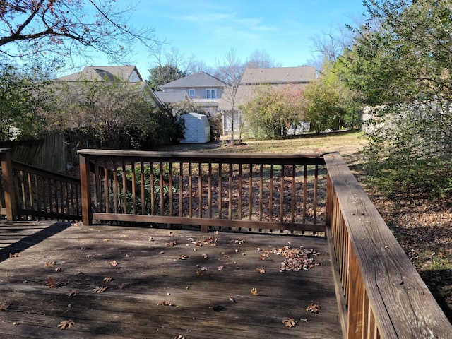 143 39th Ave N, Nashville, TN 37209 - wooden deck with an outbuilding