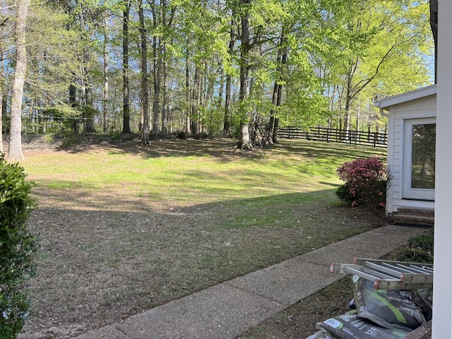 view of yard featuring fence