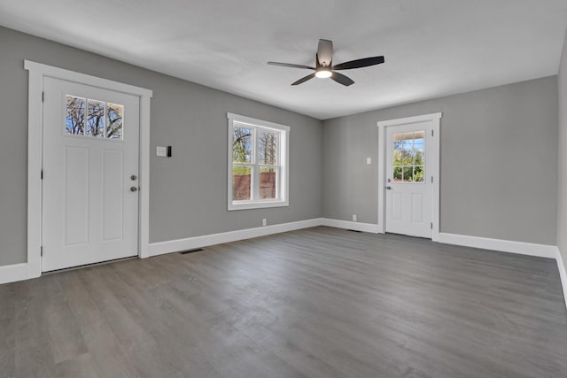 832 Richardson St, Clarksville, TN 37040 - foyer entrance featuring a ceiling fan, baseboards, and wood finished floors