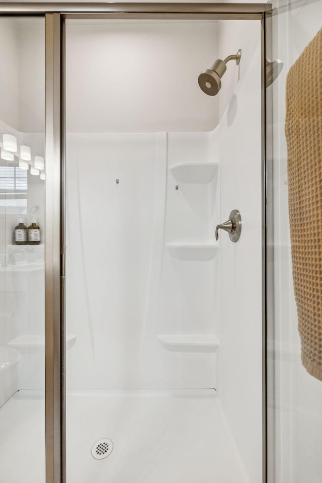 923 Long Train Aly, Antioch, TN 37013 - full bath with a stall shower