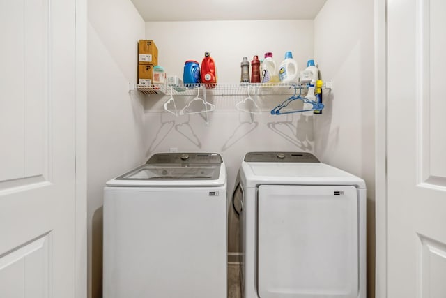 923 Long Train Aly, Antioch, TN 37013 - washroom featuring washing machine and clothes dryer and laundry area