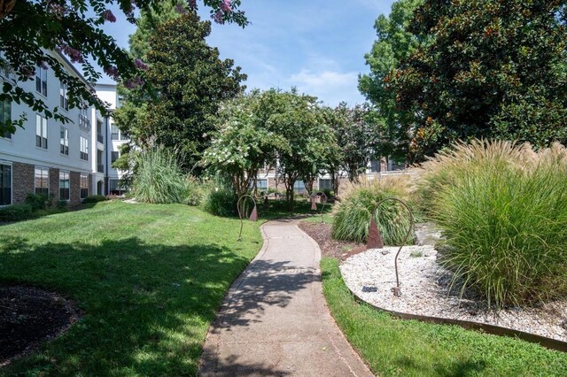 2600 Hillsboro Pike Unit 204, Nashville, TN 37212 - view of community featuring a yard