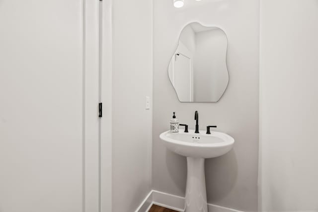 205 Charlotte Everly Cir, Hendersonville, TN 37075 - bathroom with baseboards and wood finished floors