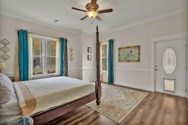 230 Anchor Dr, Waverly, TN 37185 - bedroom with wood finished floors, ornamental molding, ceiling fan, and visible vents