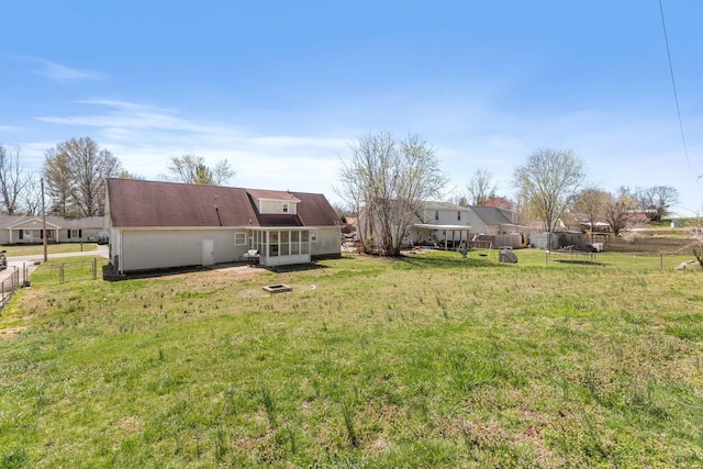 1571 Barrett Dr, Clarksville, TN 37043 - view of yard with fence