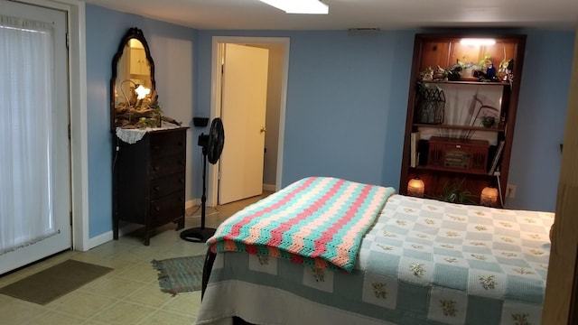 139 Hillcrest Cir, Gordonsville, TN 38563 - bedroom with baseboards