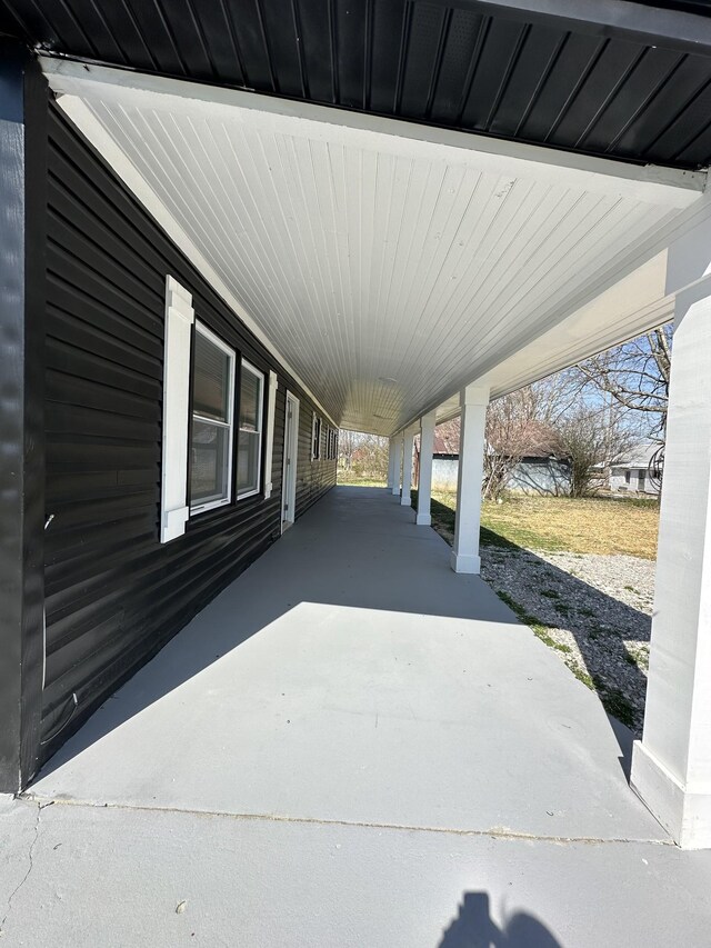 11914 Jim Cummings Hwy, Bradyville, TN 37026 - photo 23