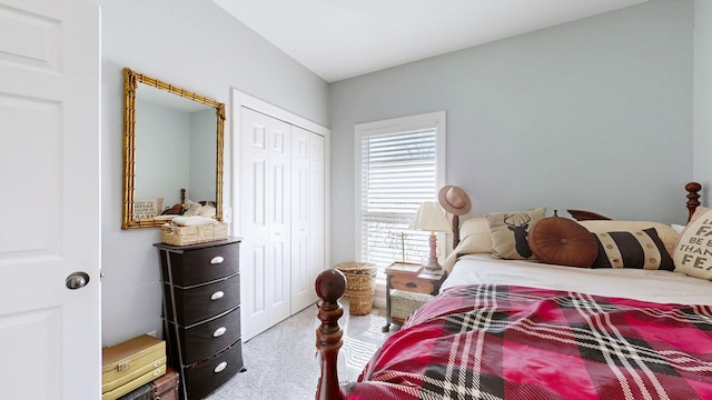 510 Castleview Dr, Lebanon, TN 37087 - carpeted bedroom featuring a closet