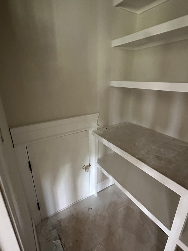 230 Hall Ct, Clarksville, TN 37043 - view of storage area