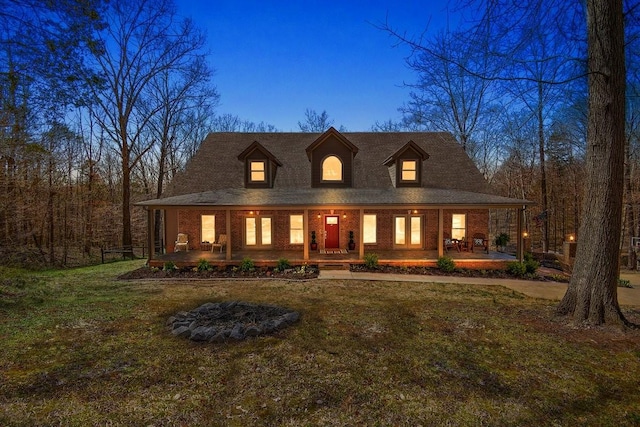 1748 Riverhaven Dr, Adams, TN 37010 - view of front of property featuring a front yard and covered porch
